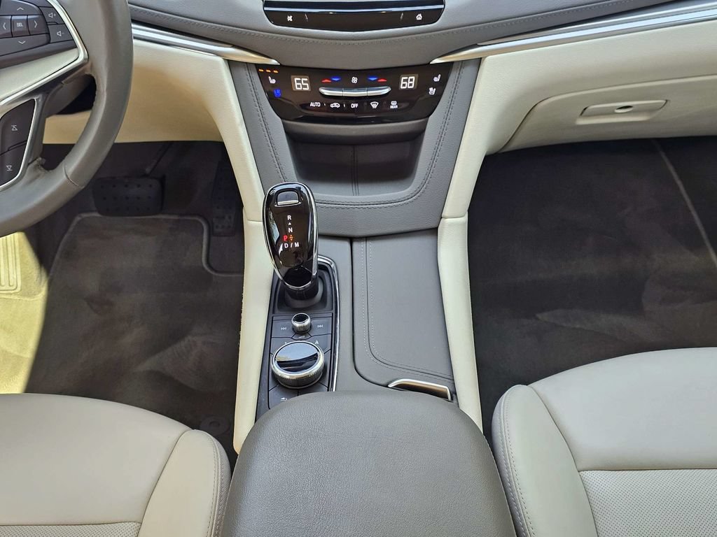 Certified 2024 Cadillac XT5 Premium Luxury FWD image 19