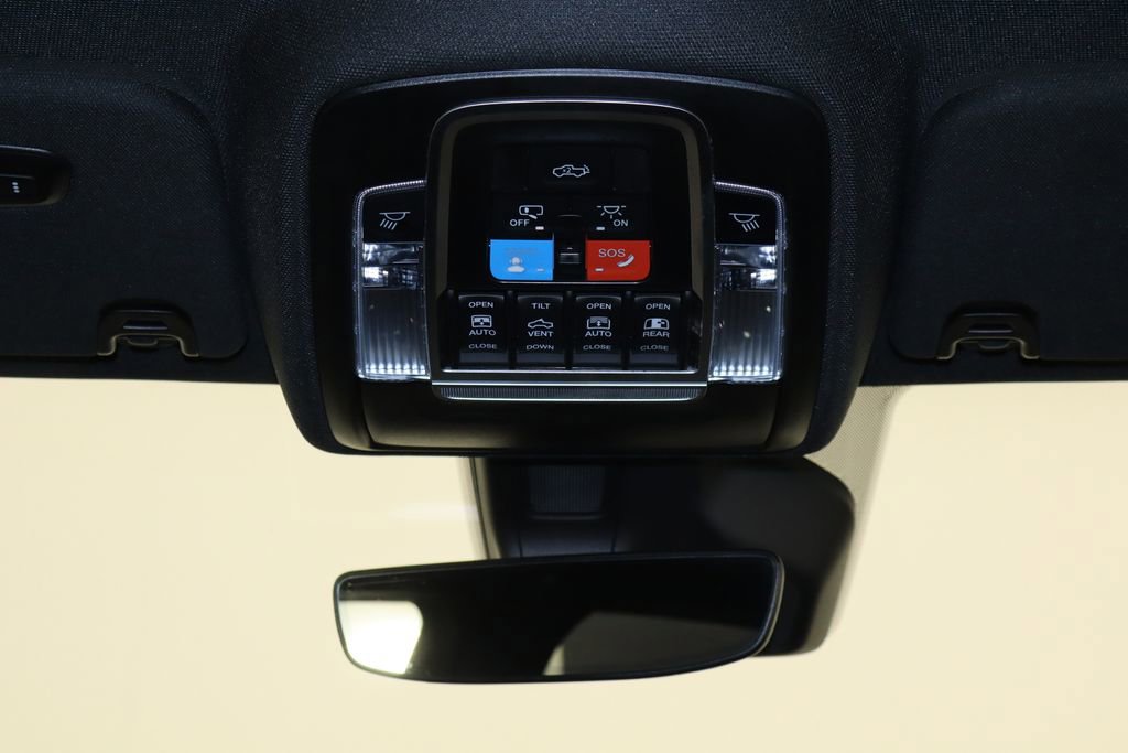Used 2025 RAM 1500 Big Horn AWD/4WD image 24
