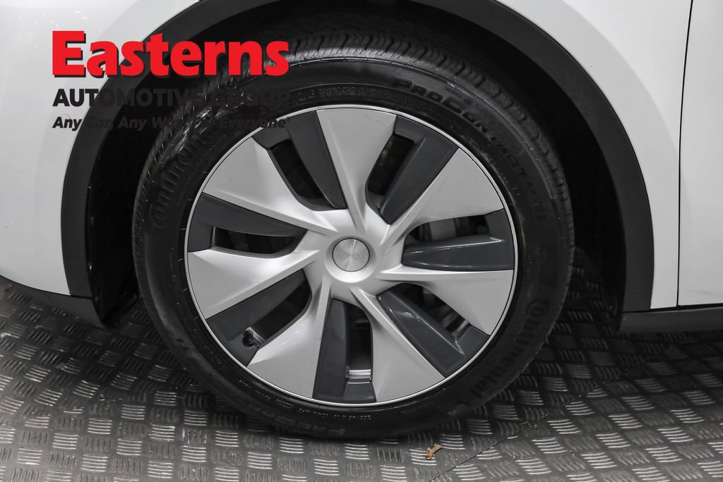 Used 2021 Tesla Model Y Long Range image 29