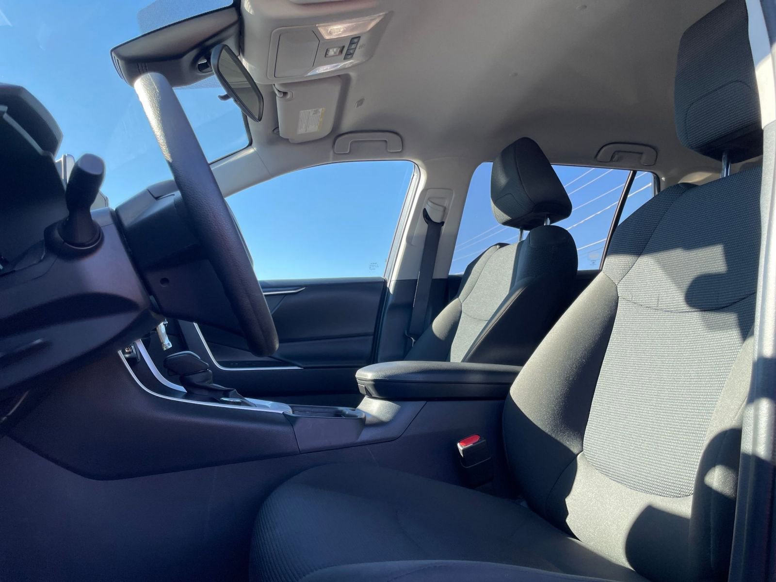 Used 2025 Toyota RAV4 LE image 25