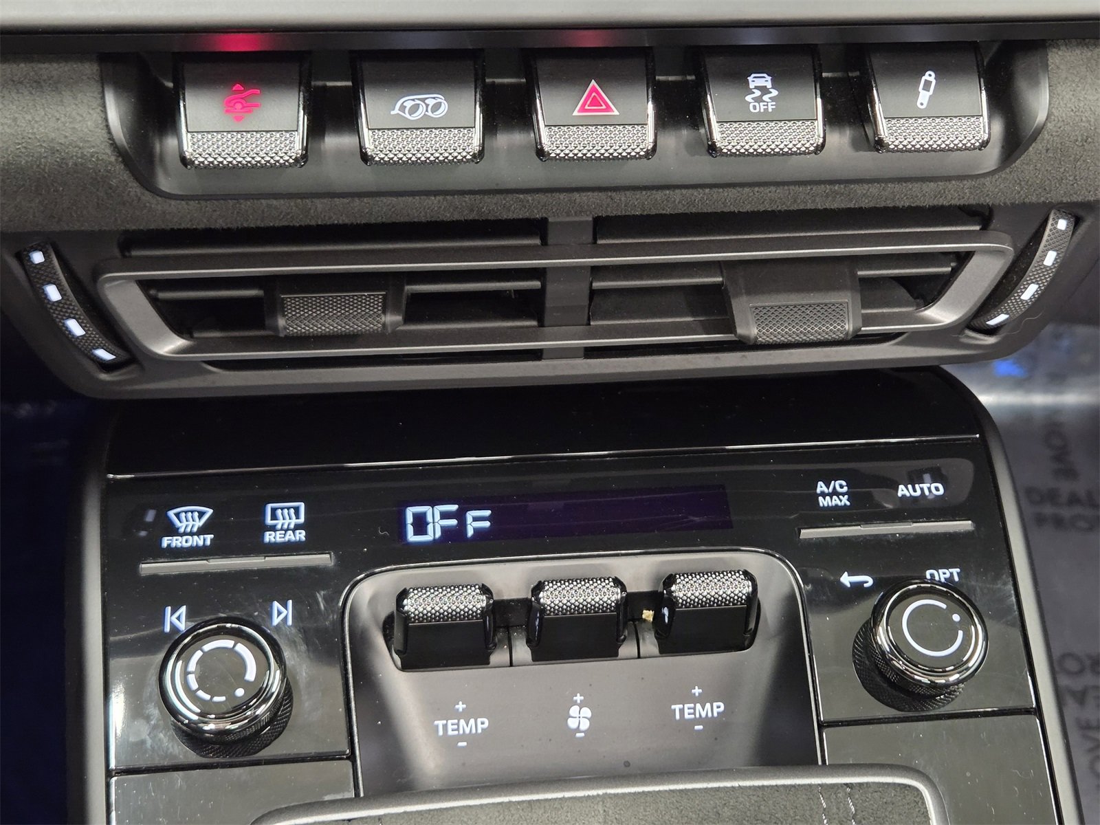 Used 2024 Porsche 911 Targa 4 GTS image 21