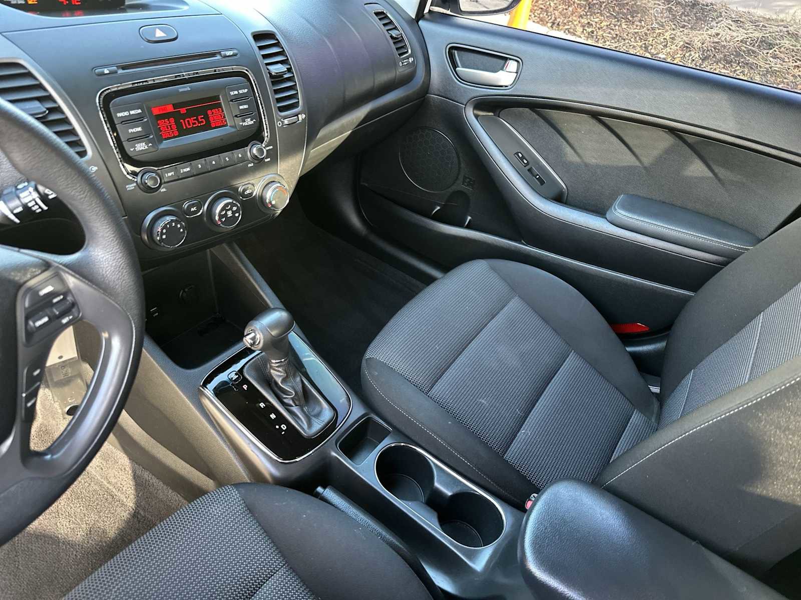 Used 2018 Kia Forte LX image 21