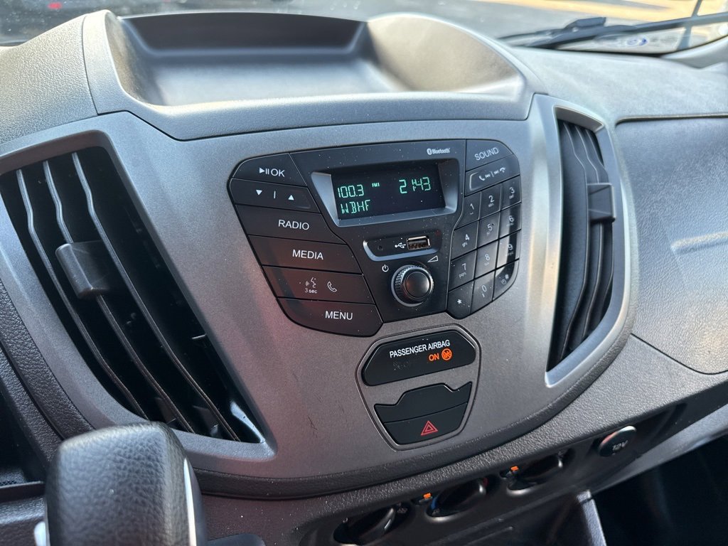Used 2019 Ford Transit 150 130 Low Roof image 3