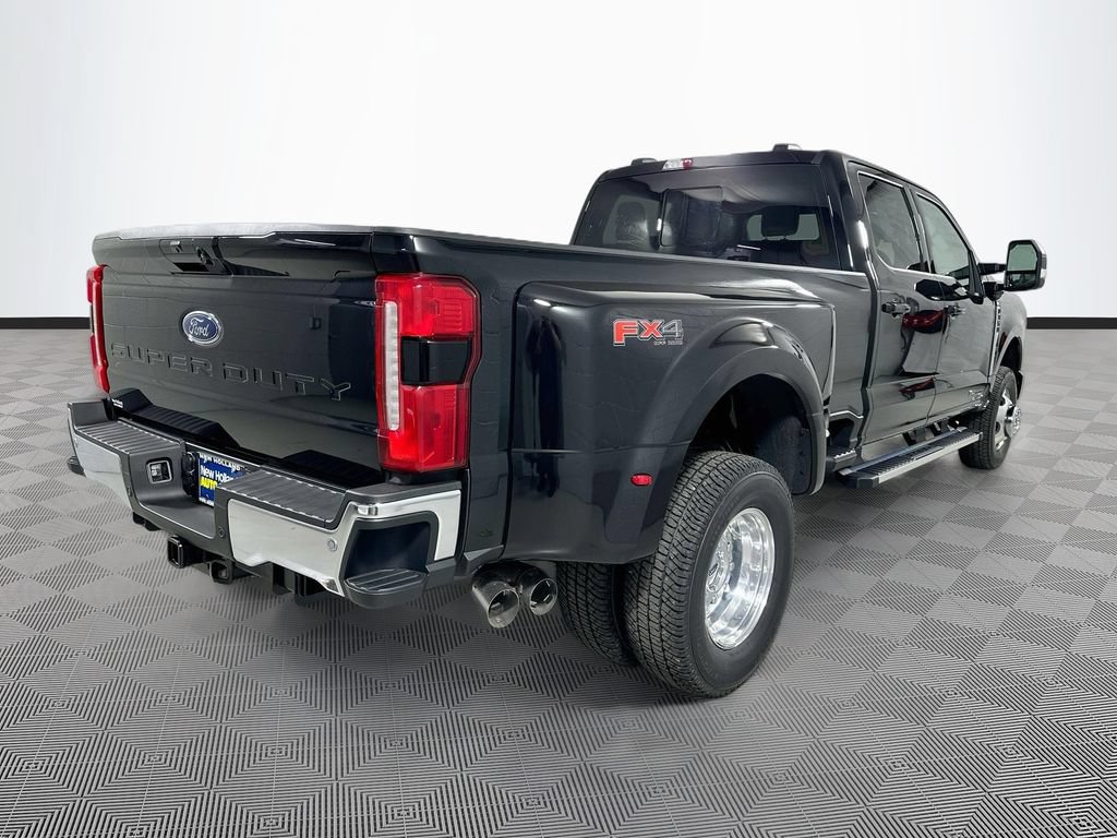 New 2026 Ford F350 XLT w/ XLT Premium Package AWD/4WD image 7
