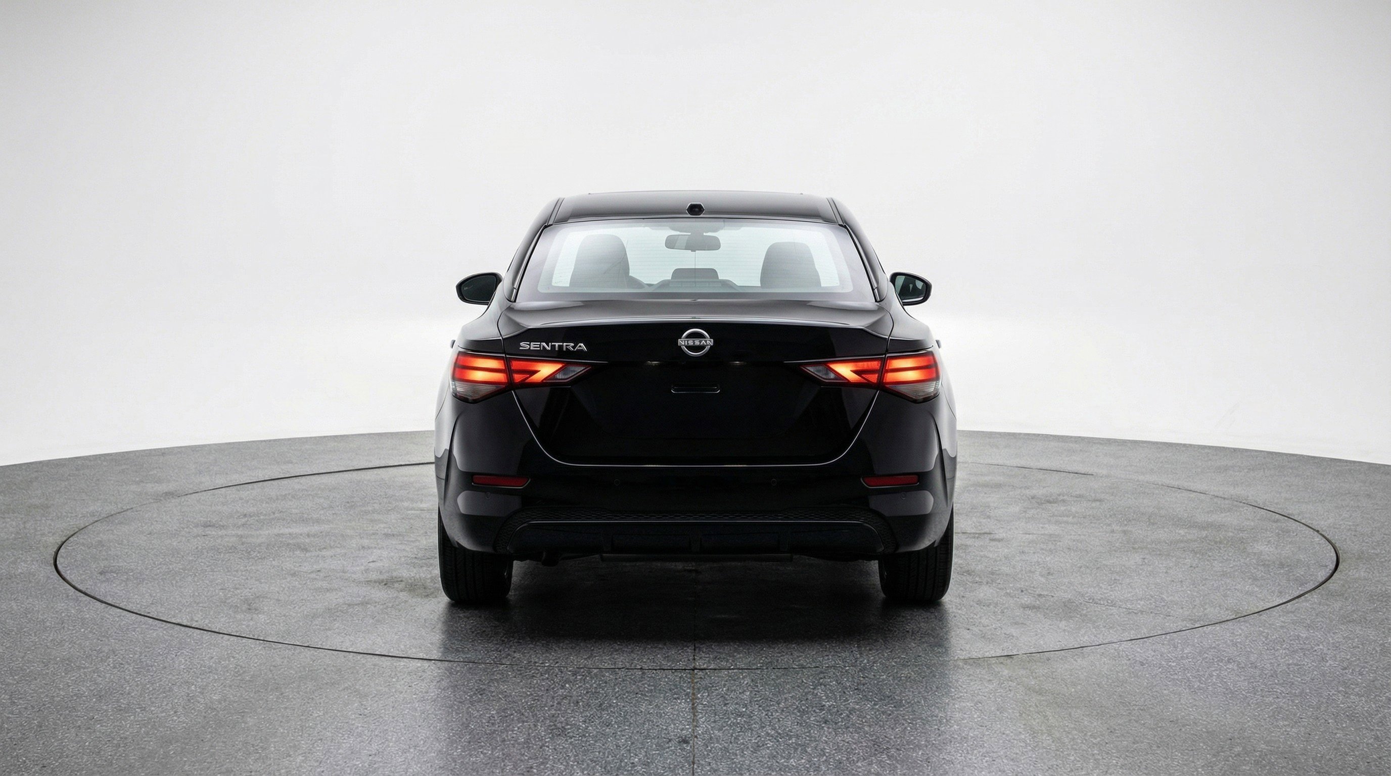 Used 2025 Nissan Sentra SV image 7