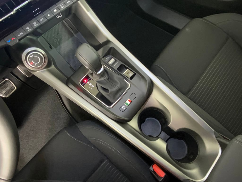 New 2025 Alfa Romeo Tonale AWD/4WD image 32