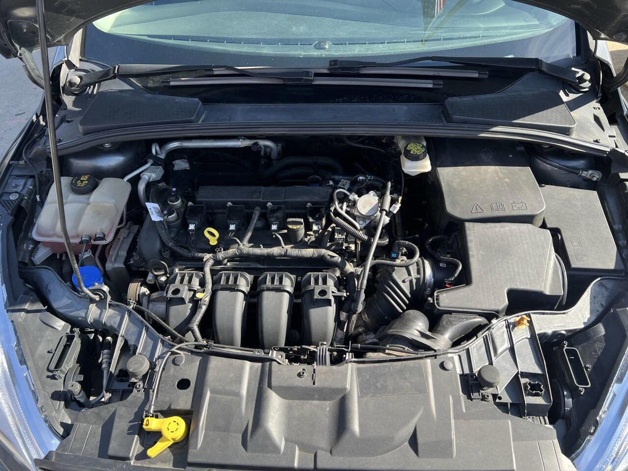 Used 2017 Ford Focus SE FWD image 25