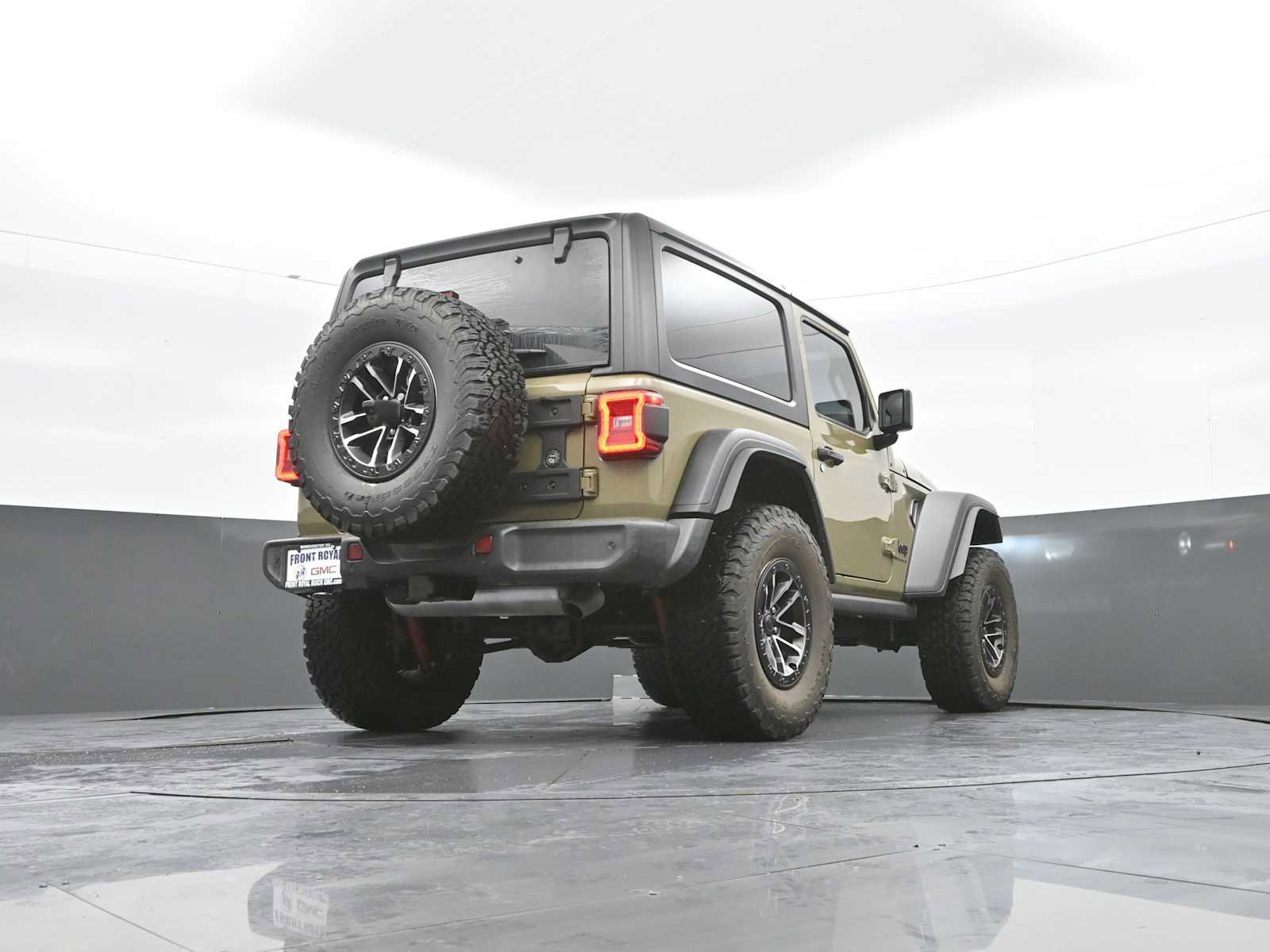 Used 2025 Jeep Wrangler Sport image 50