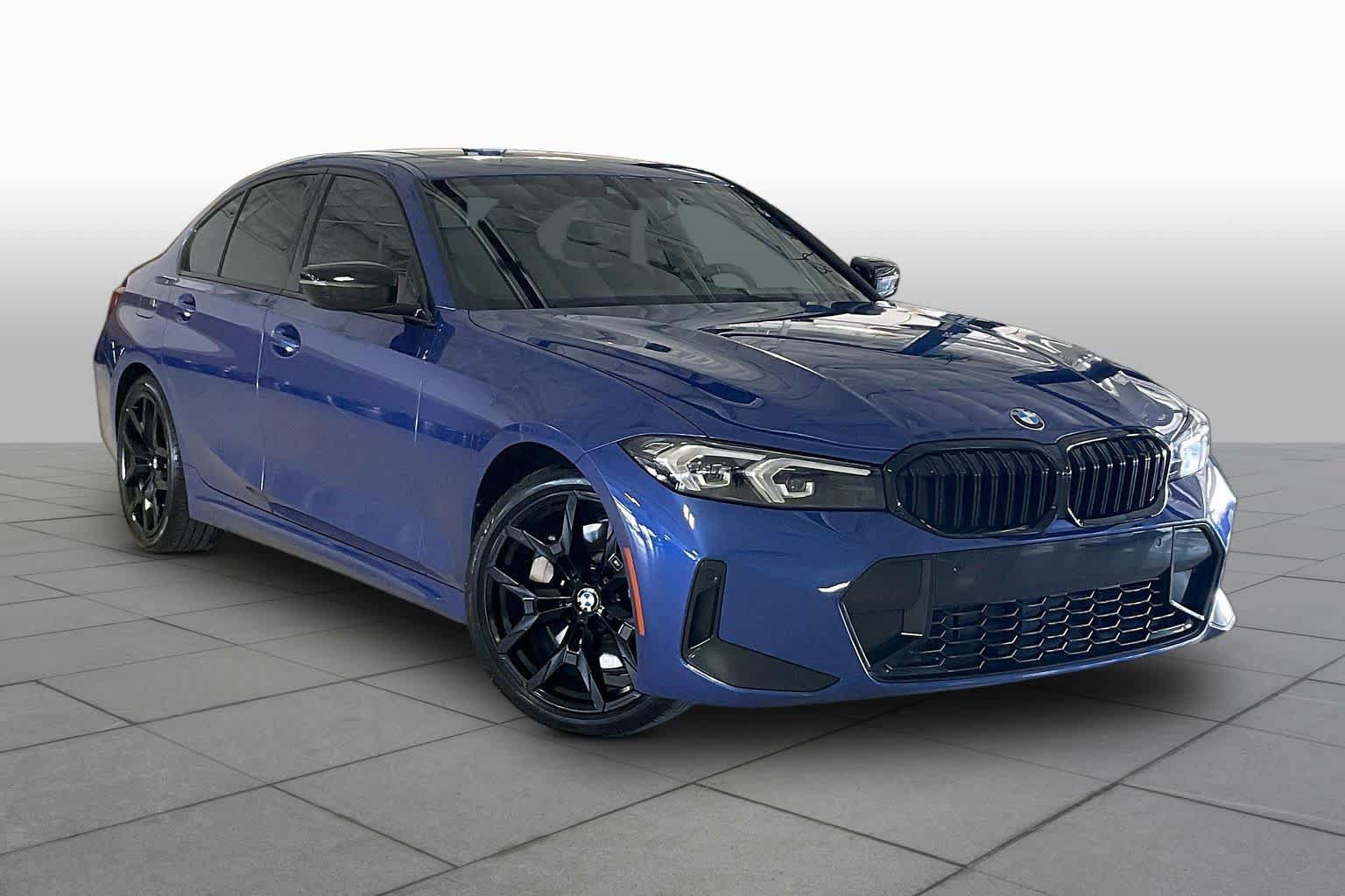 Used 2025 BMW 330i Sedan RWD image 2