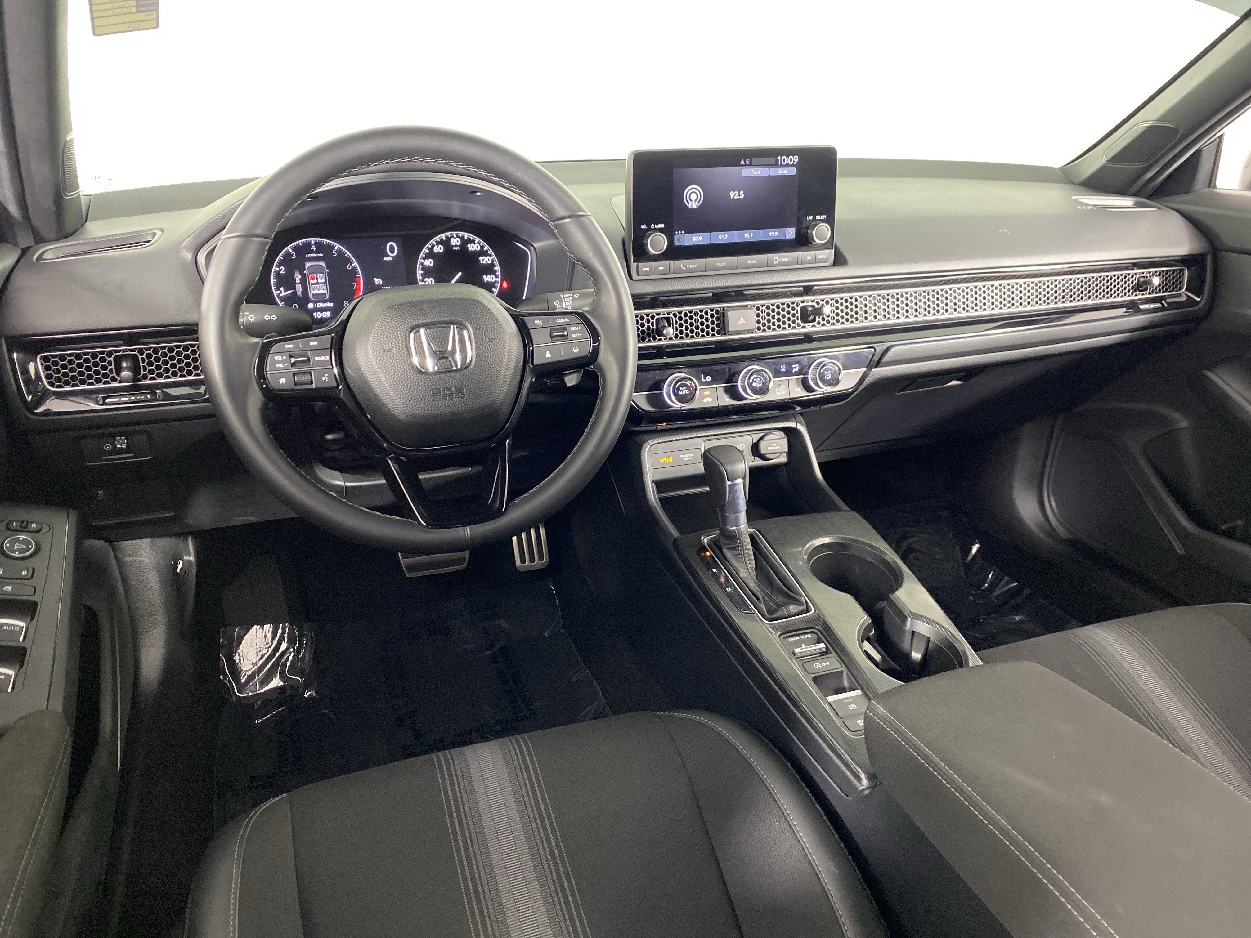 Used 2025 Honda Civic Sport image 41