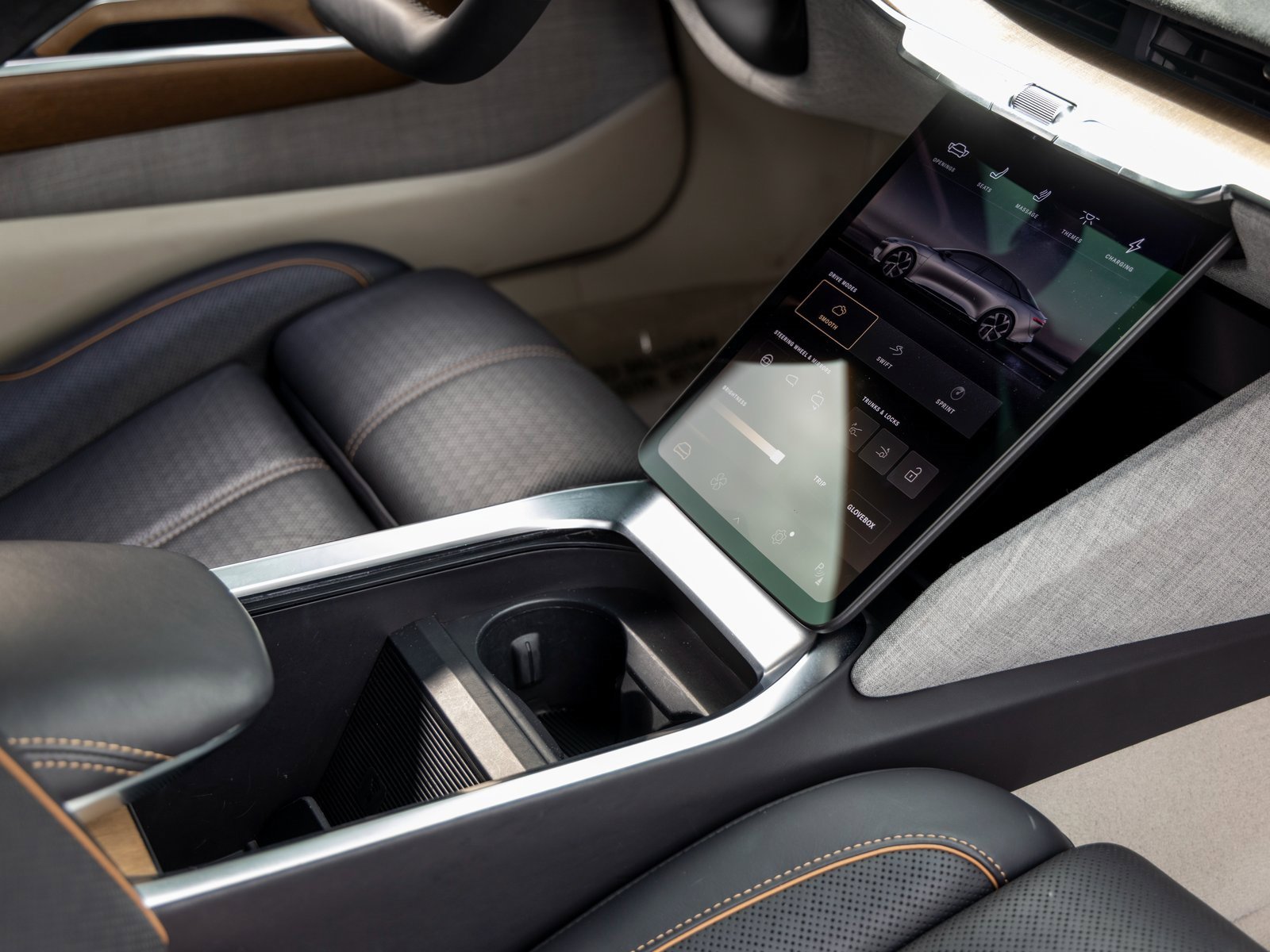 Used 2022 Lucid Air Grand Touring image 50