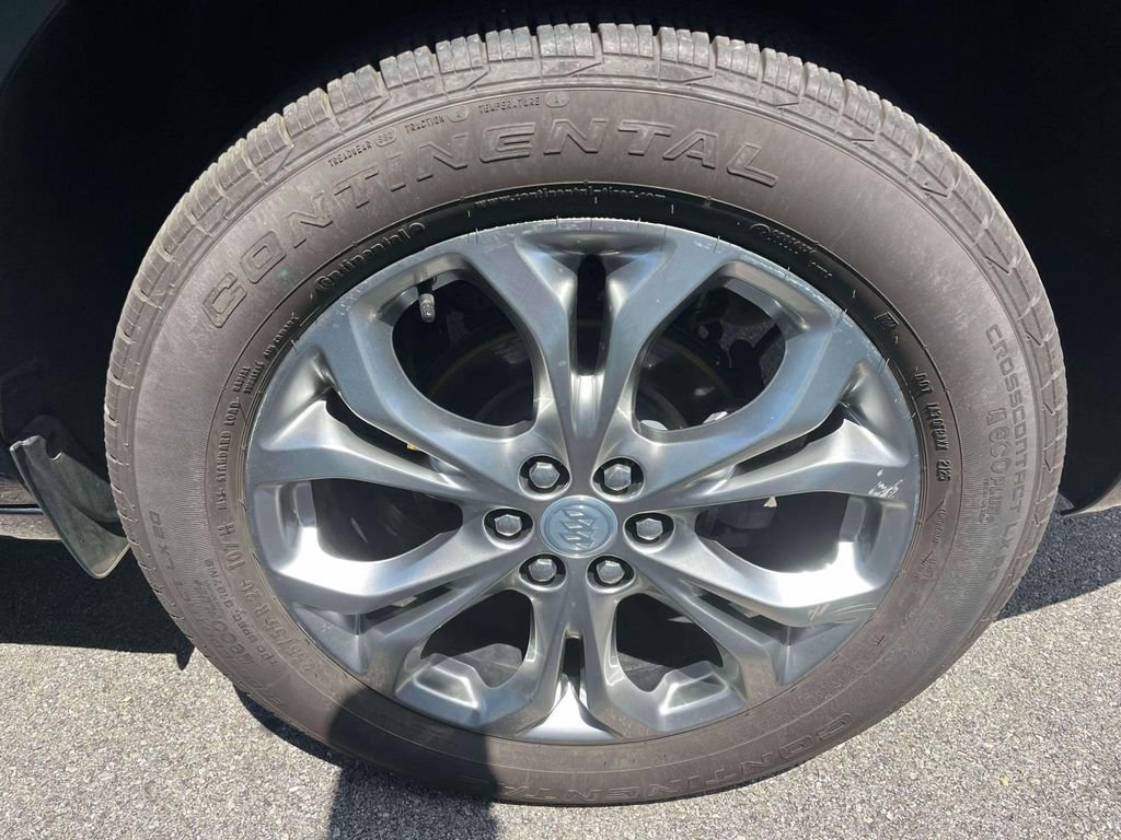 Used 2020 Buick Enclave Avenir w/ Avenir Technology Package AWD/4WD image 11