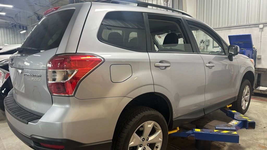 Used 2016 Subaru Forester 2.5i Premium w/ Popular Package #1 image 3