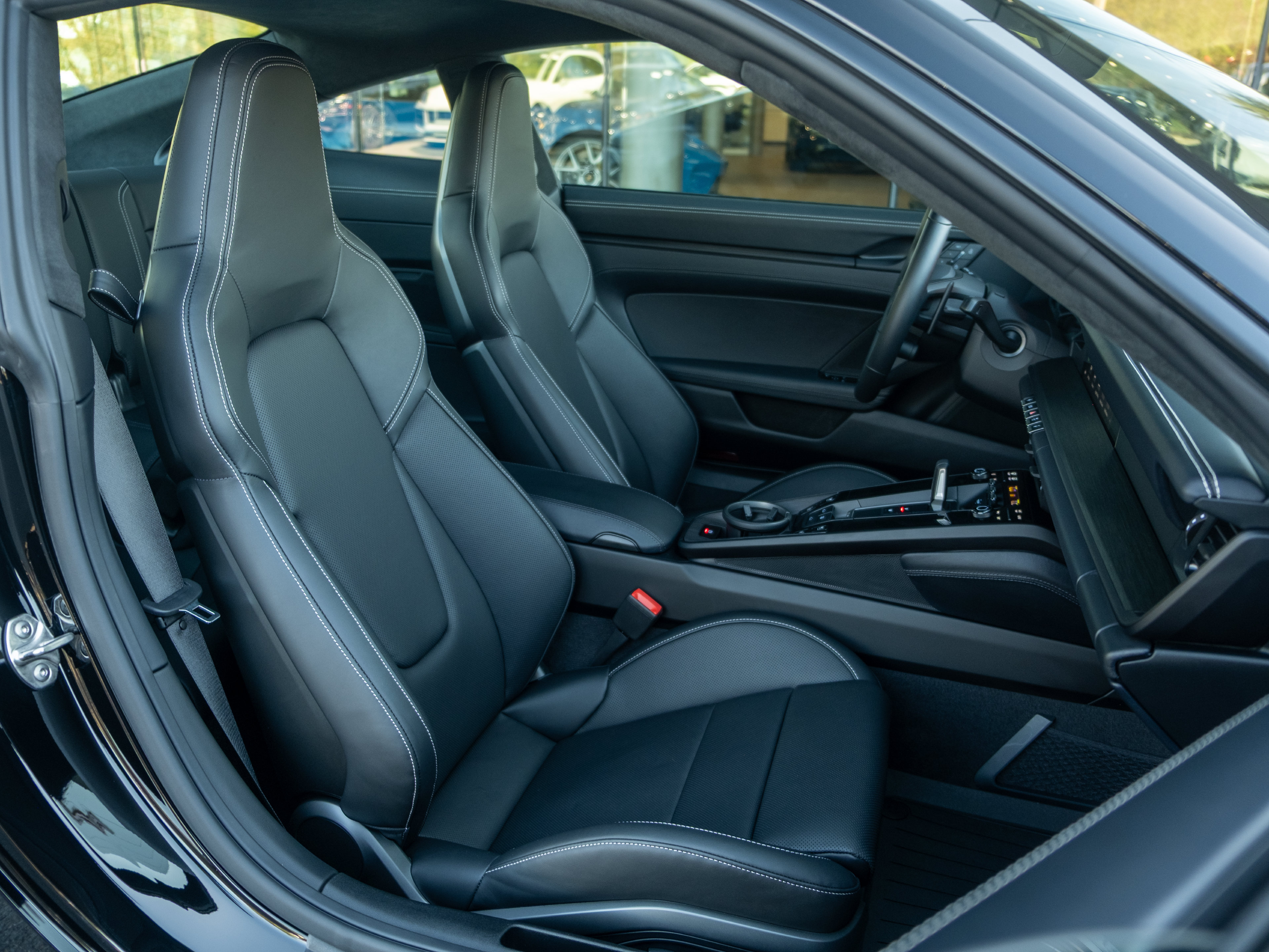 Certified 2026 Porsche 911 Carrera GTS RWD image 41