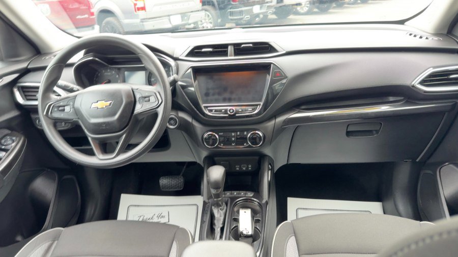 Used 2022 Chevrolet TrailBlazer LT w/ Convenience Package image 14