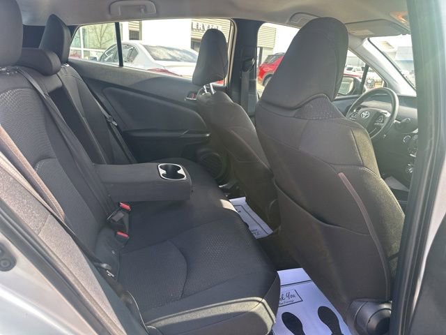Used 2022 Toyota Prius LE image 11