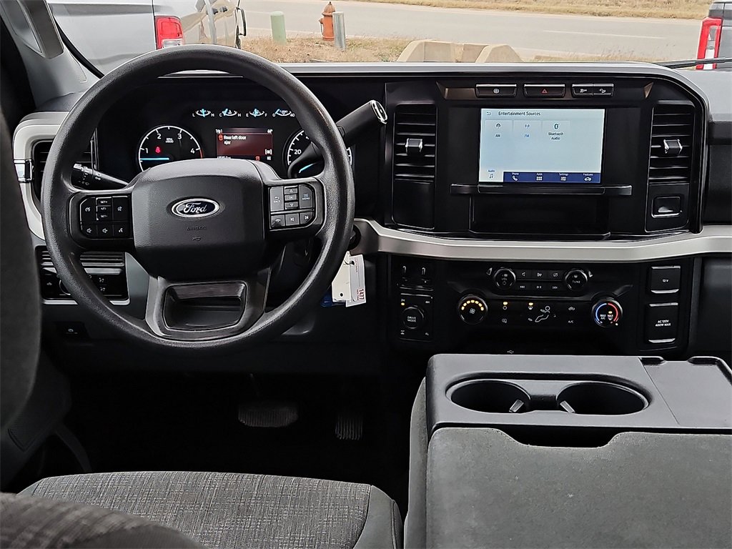 Used 2024 Ford F250 XLT w/ FX4 Off-Road Package image 19