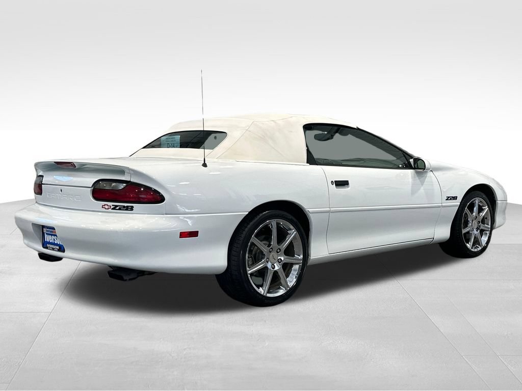 Used 1995 Chevrolet Camaro Z28 RWD image 7