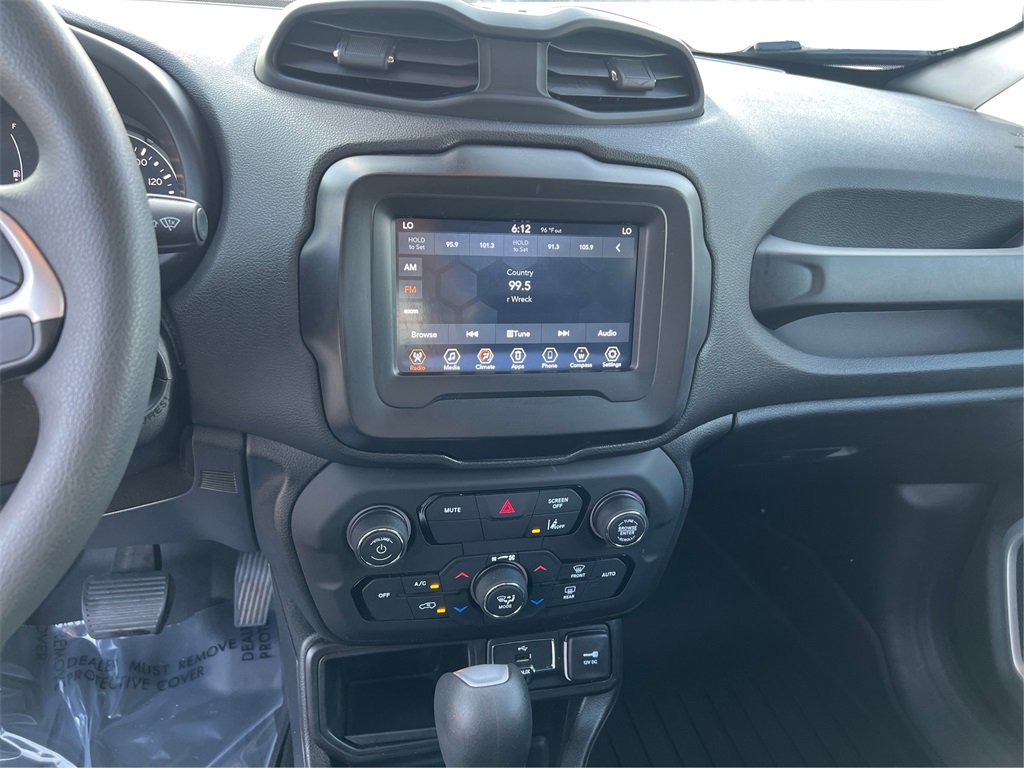 Used 2021 Jeep Renegade Sport image 13