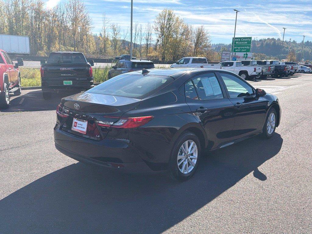 Used 2026 Toyota Camry LE FWD image 7