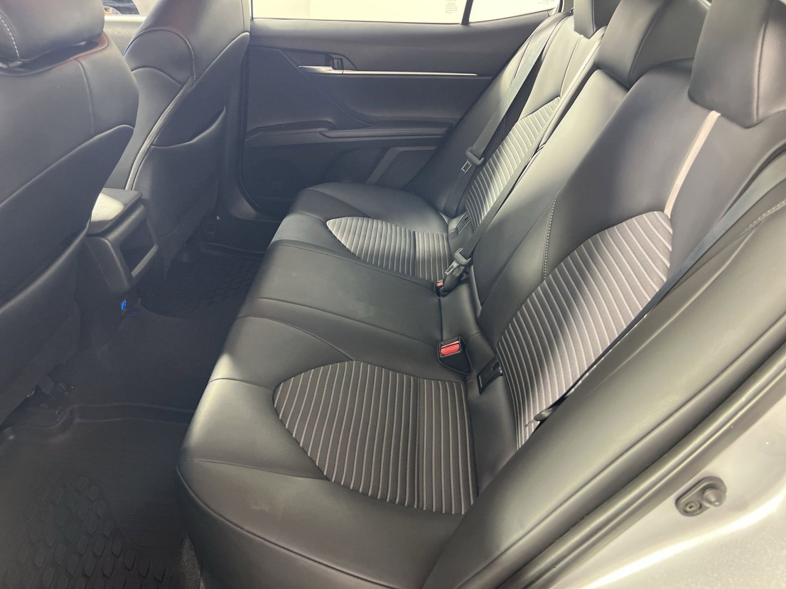 Used 2023 Toyota Camry SE FWD image 26