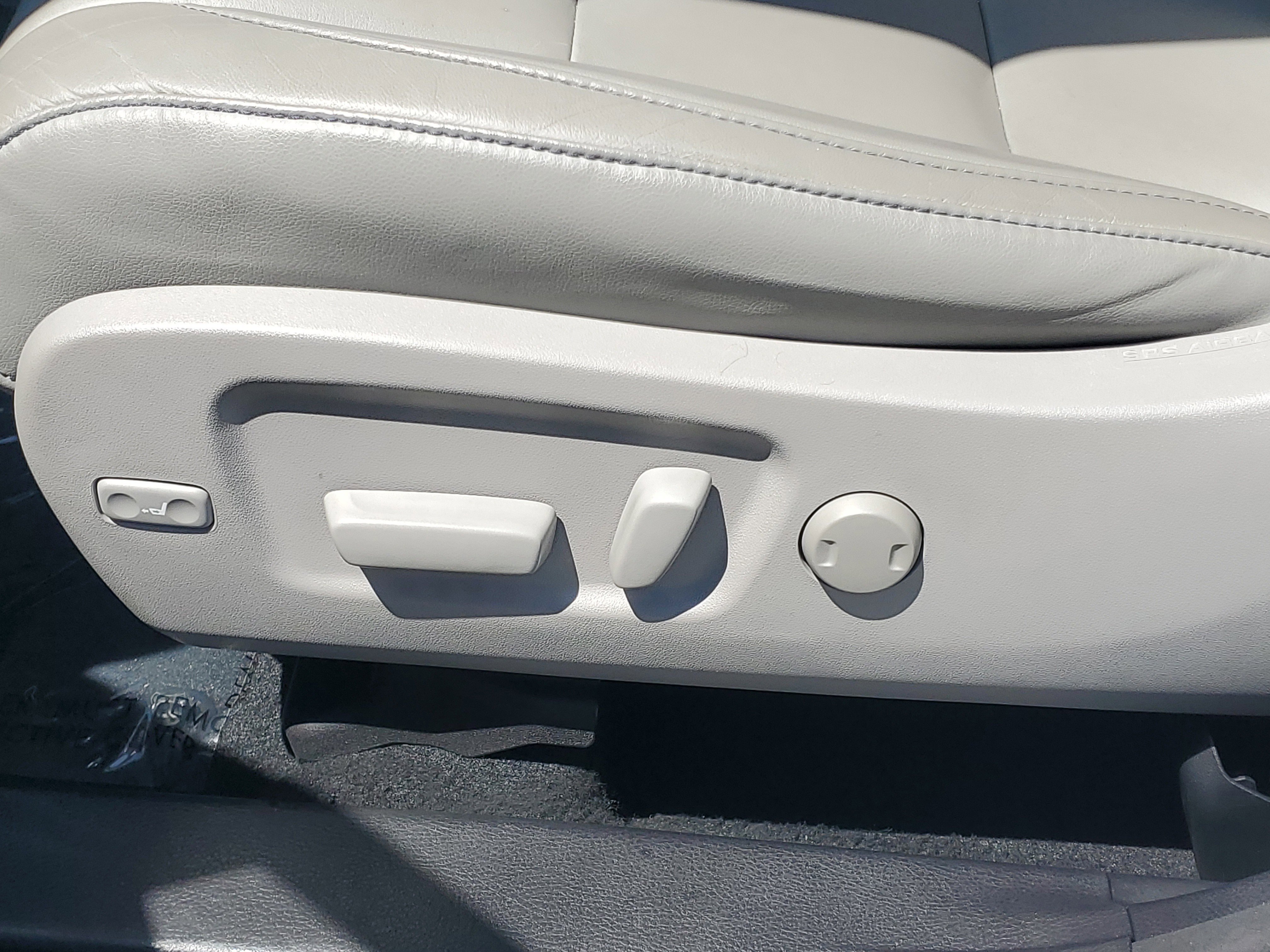 Certified 2018 Toyota Highlander XLE AWD/4WD image 20