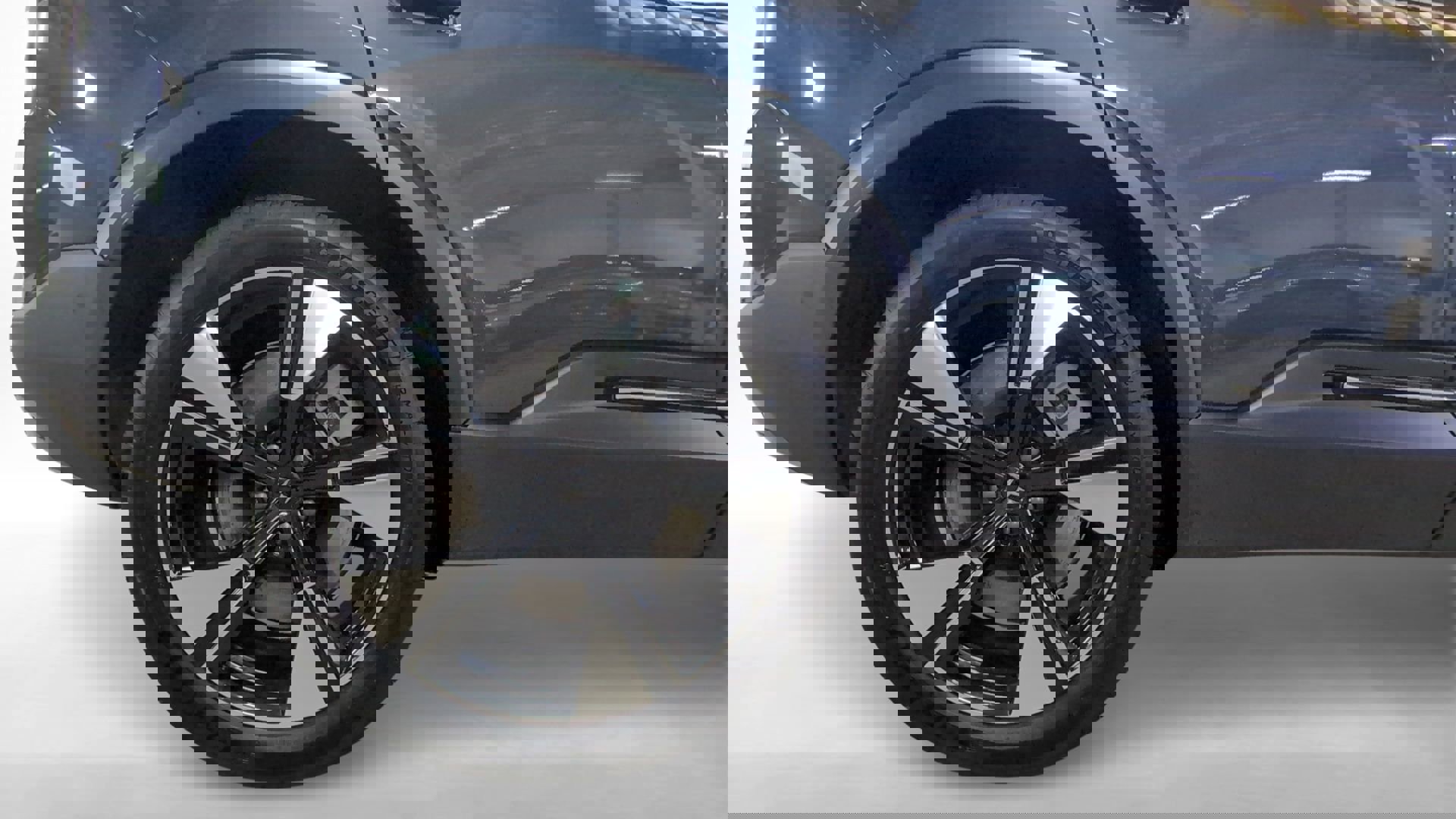 Used 2025 Polestar Polestar 3 image 24