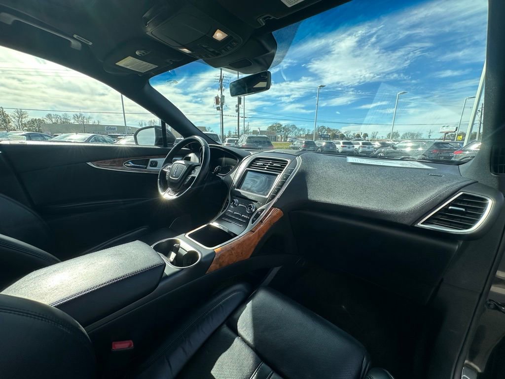 Used 2020 Lincoln Nautilus Reserve w/ Equipment Group 202A image 30