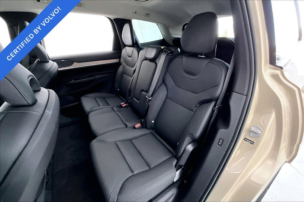 Used 2025 Volvo EX90 Plus AWD/4WD image 30