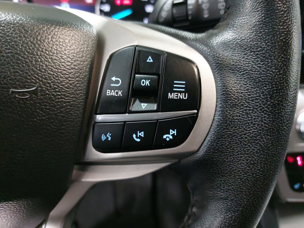 Used 2022 Ford Explorer XLT w/ Equipment Group 202A image 18