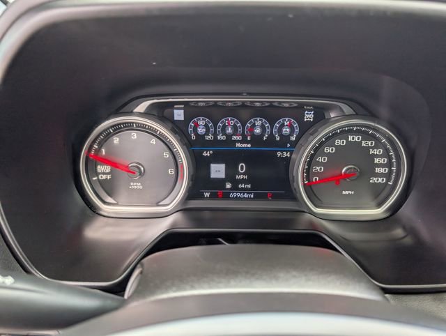 Used 2021 Chevrolet Tahoe Premier w/ Premium Package AWD/4WD image 16