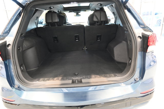 Used 2024 Chevrolet Equinox RS FWD image 28