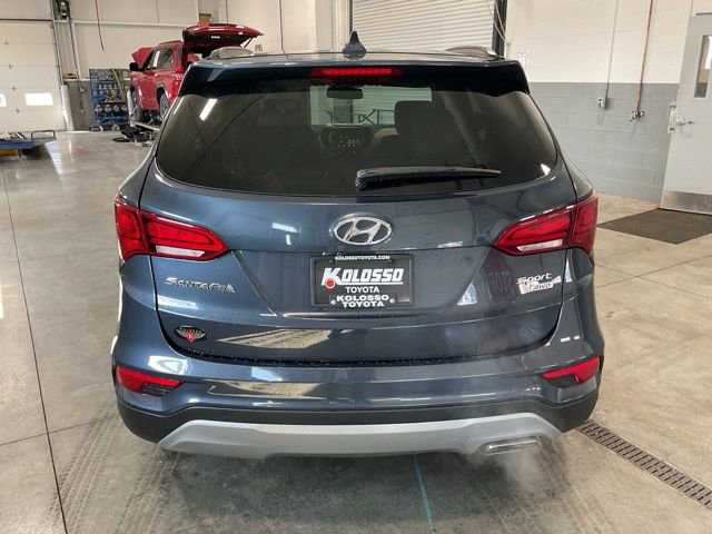 Used 2017 Hyundai Santa Fe Sport image 5