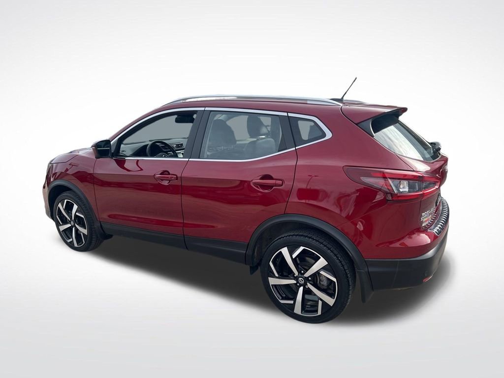 Certified 2022 Nissan Rogue Sport SL image 50