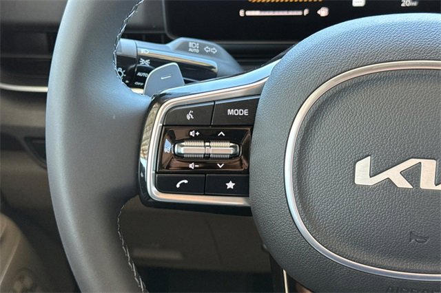New 2026 Kia Carnival EX image 30