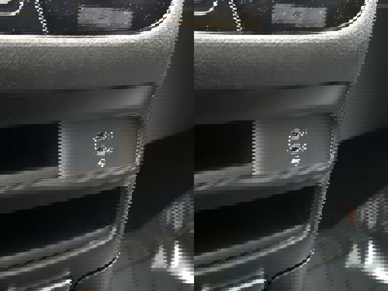 New 2026 Chrysler Pacifica Select w/ S Appearance Package image 26