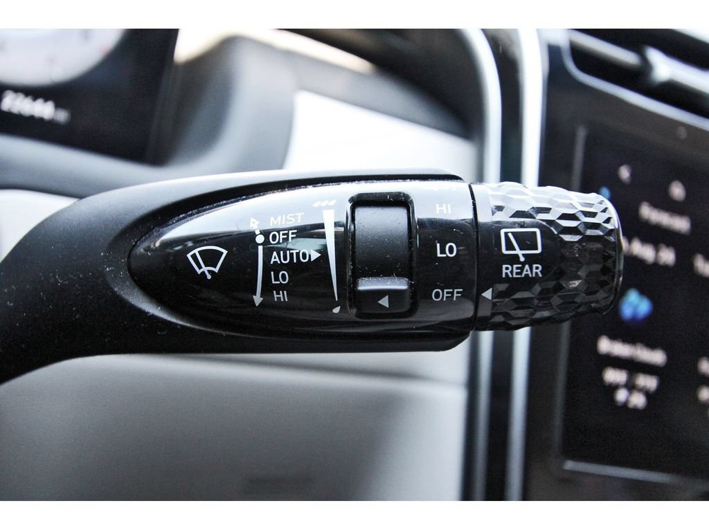 Used 2024 Hyundai Tucson Limited FWD image 18
