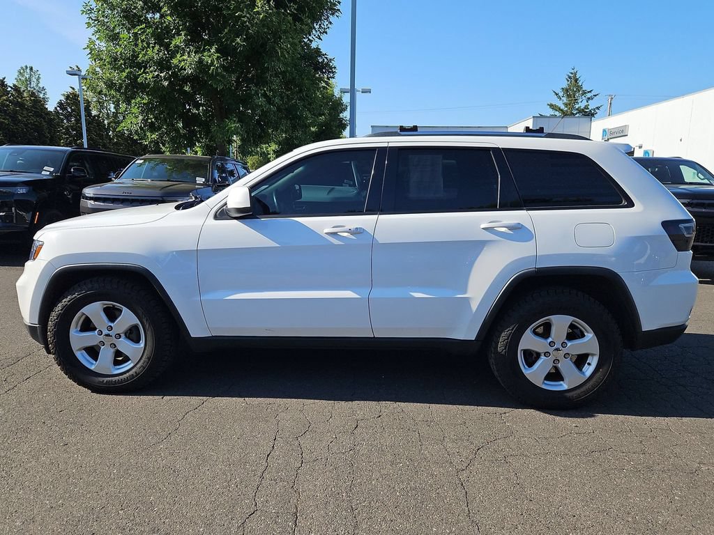 Used 2013 Jeep Grand Cherokee Laredo AWD/4WD image 4