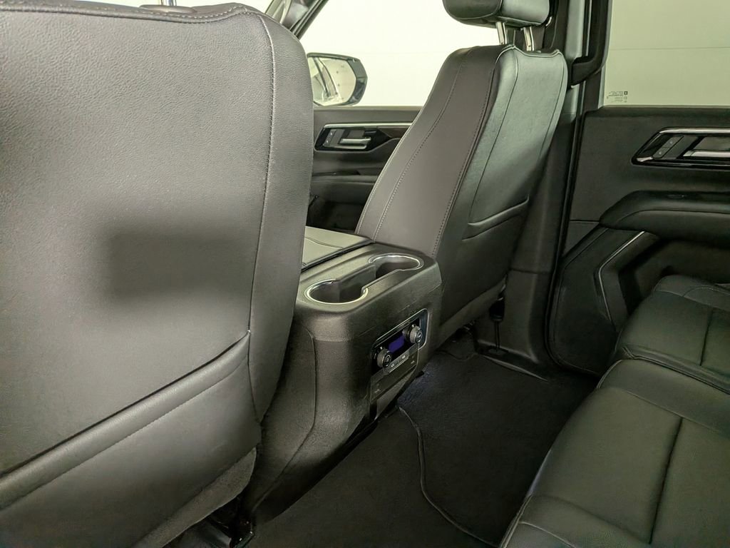 Certified 2025 Chevrolet Tahoe LT AWD/4WD image 33
