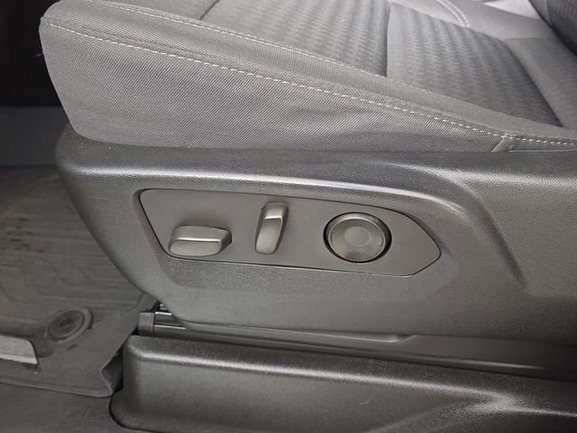 Certified 2023 GMC Yukon XL SLE w/ Gmc Pro Safety Plus Package image 19