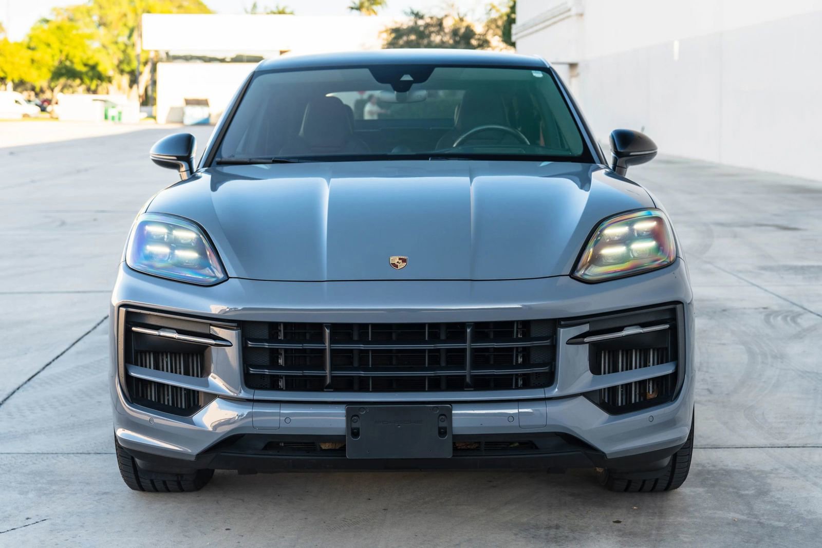 Used 2024 Porsche Cayenne S image 2