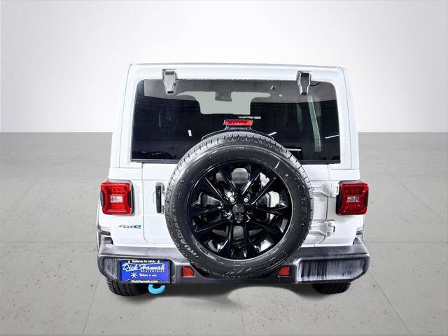 Certified 2024 Jeep Wrangler Unlimited Sahara AWD/4WD image 8
