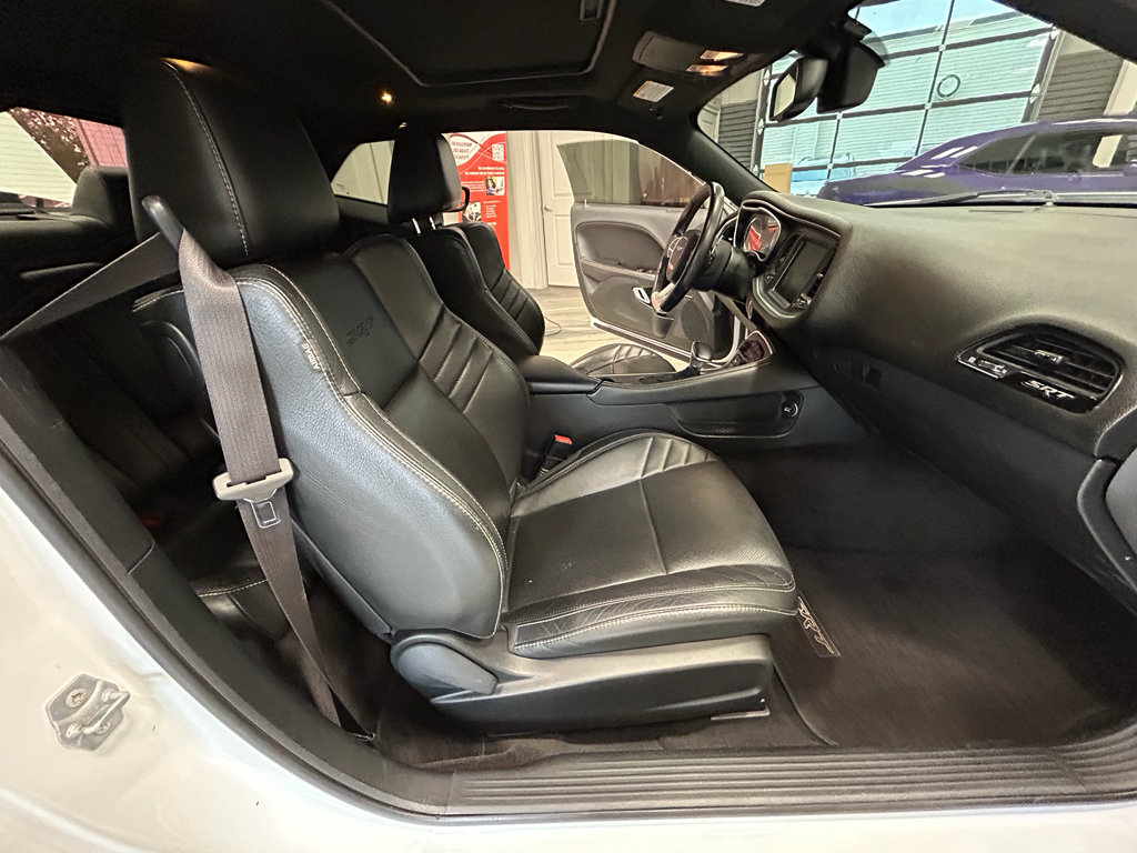 Used 2016 Dodge Challenger SRT w/ Technology Group RWD image 42