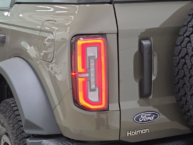 Used 2026 Ford Bronco Badlands AWD/4WD image 33