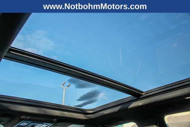 Used 2023 GMC Yukon SLT image 15