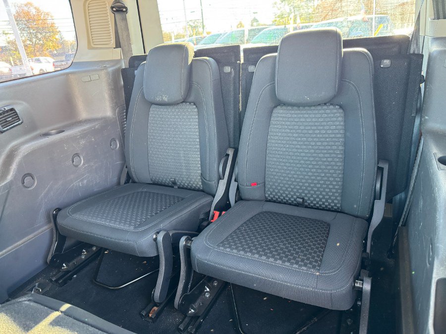 Used 2020 Ford Transit Connect XLT FWD image 17