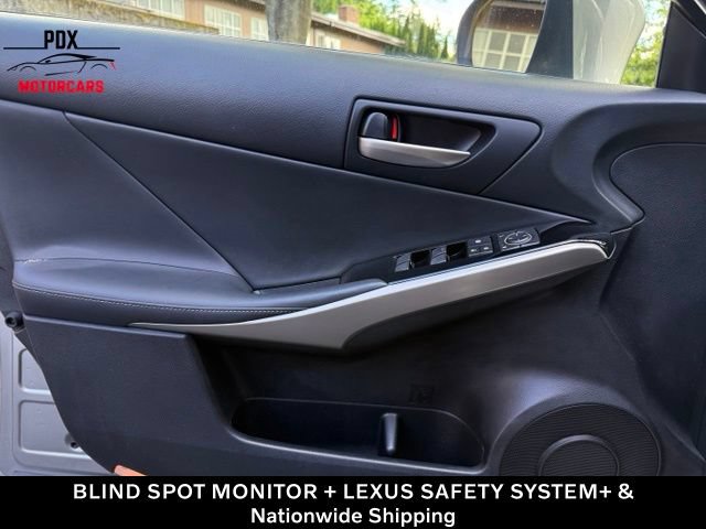 Used 2018 Lexus IS 300 RWD image 14