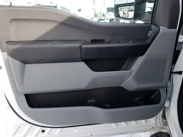 New 2026 Ford F250 XL w/ FX4 Off-Road Package image 16