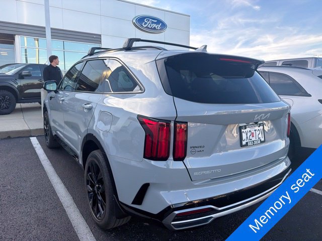 Used 2023 Kia Sorento SX AWD/4WD image 7