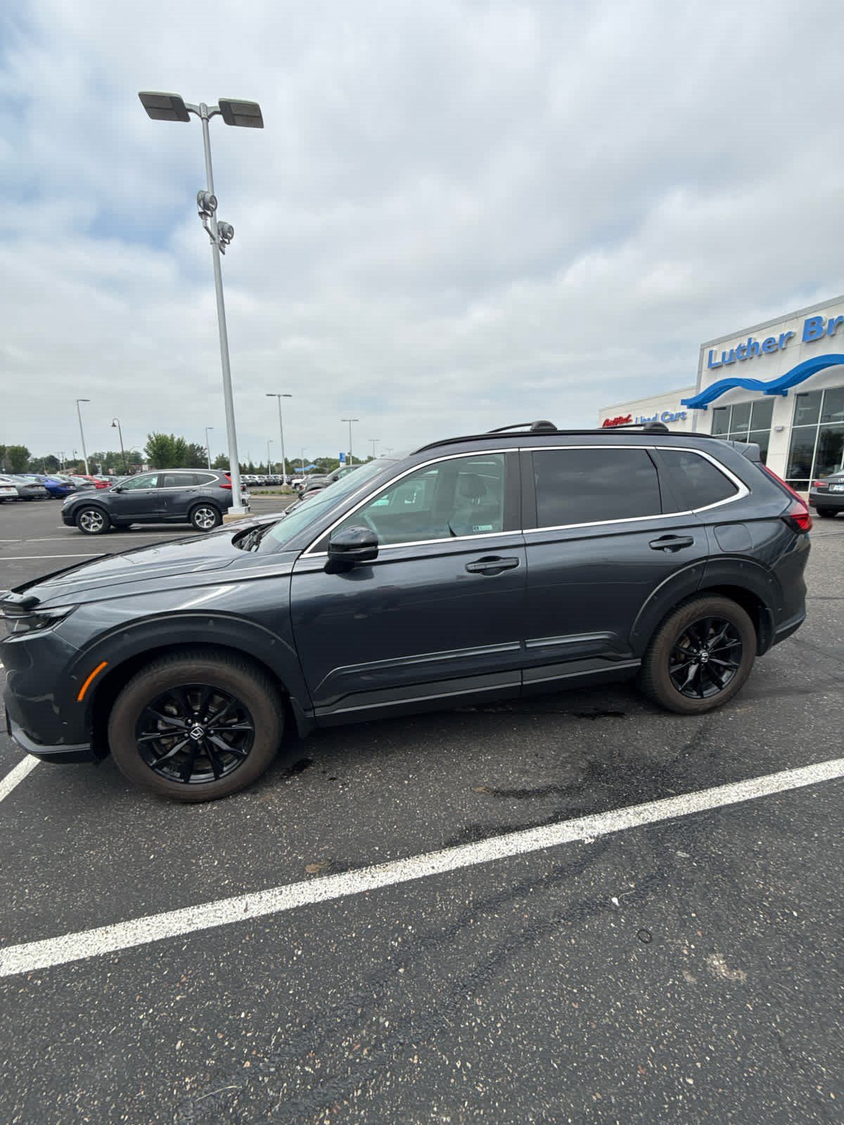 Used 2024 Honda CR-V Sport-L image 2